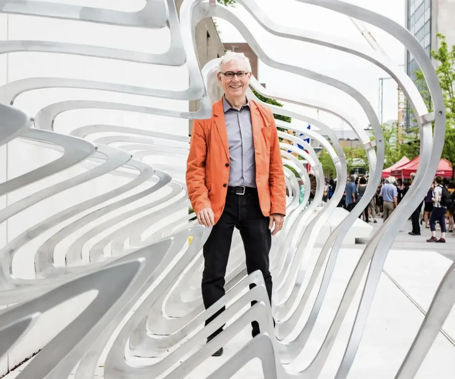 New Public Sculpture by Stephen Schofield Le Devoir